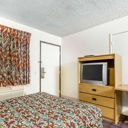 Rodeway Inn Wildwood Маммот Лейкс Экстерьер фото