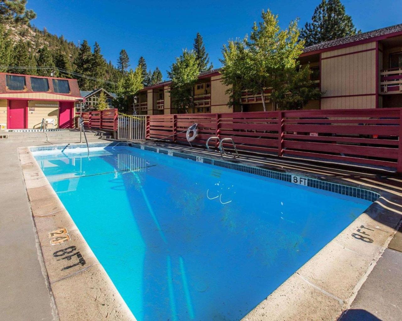 Rodeway Inn Wildwood Маммот Лейкс Экстерьер фото